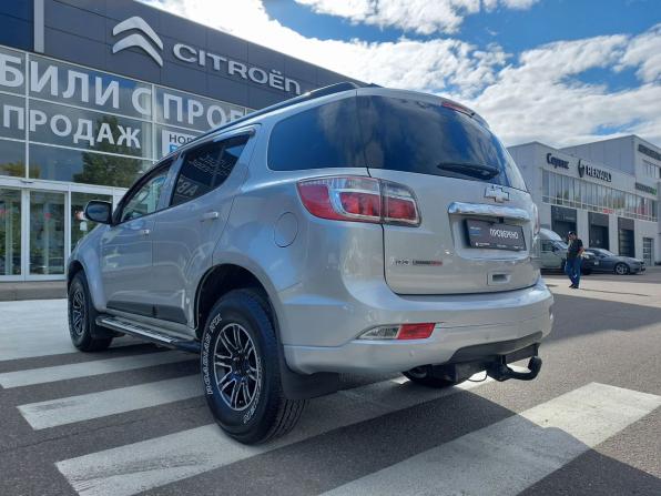 Chevrolet TrailBlazer II с пробегом 2014 года, цена 1 390 000 рублей, 199000 км, внедорожник, Автокод Объявления