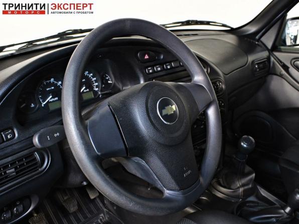 Chevrolet Niva I Рестайлинг с пробегом 2017 года, цена 797 000 рублей, 106249 км, внедорожник, Автокод Объявления