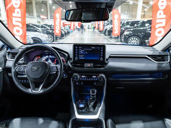 Toyota RAV4 V (XA50) с пробегом 2021 года, цена 3 289 900 рублей, 82160 км, внедорожник, Автокод Объявления