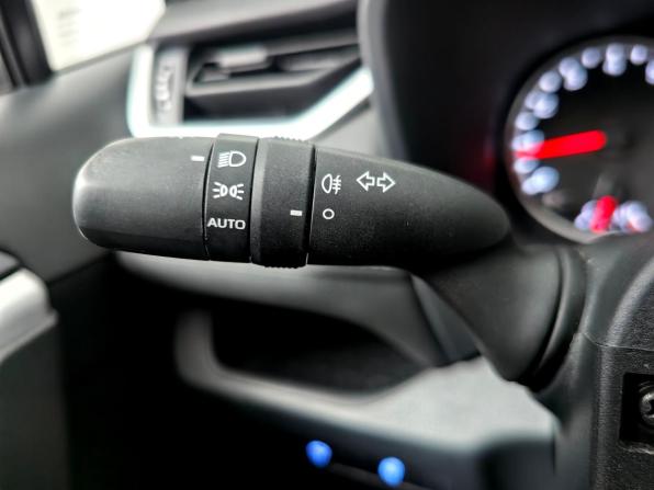 Toyota RAV4 V (XA50) с пробегом 2020 года, цена 2 956 000 рублей, 55622 км, внедорожник, Автокод Объявления