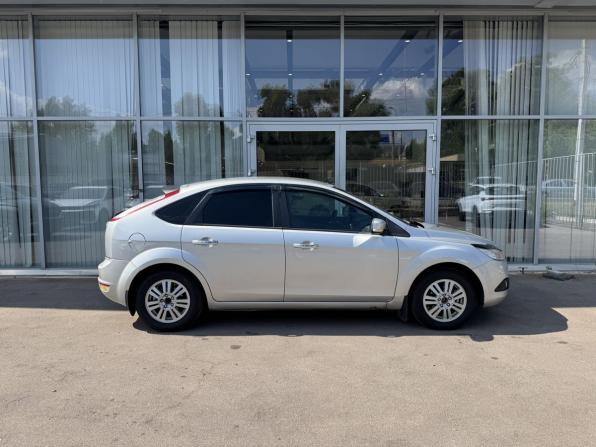 Ford Focus II Рестайлинг с пробегом 2009 года, цена 400 000 рублей, 198961 км, хэтчбек, Автокод Объявления