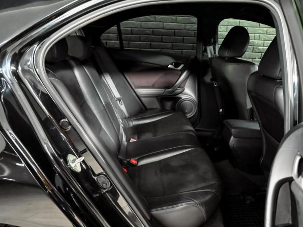 Honda Accord VIII Рестайлинг с пробегом 2012 года, цена 1 400 000 рублей, 195128 км, седан, Автокод Объявления