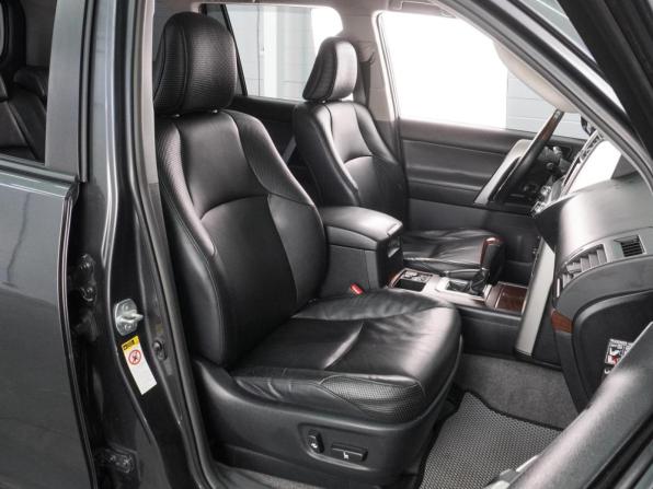 Toyota Land Cruiser Prado 150 Series с пробегом 2010 года, цена 2 499 000 рублей, 330789 км, внедорожник, Автокод Объявления