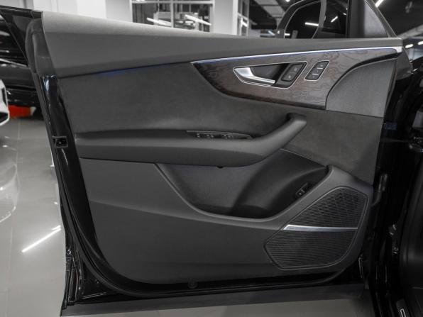 Audi Q8 I (4M) с пробегом 2019 года, цена 7 800 000 рублей, 100953 км, внедорожник, Автокод Объявления