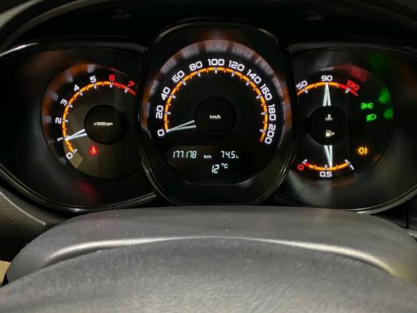 Lada (ВАЗ) Vesta I с пробегом 2022 года, цена 779 000 рублей, 177176 км, седан, Автокод Объявления