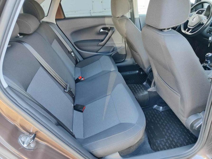 Volkswagen Polo V Рестайлинг Санкт-Петербург  - изображение 13