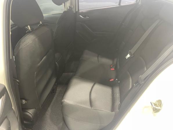 Mazda 3 III (BM) с пробегом 2014 года, цена 1 295 000 рублей, 169000 км, хэтчбек, Автокод Объявления