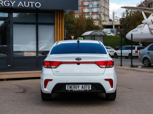 Kia Rio IV с пробегом 2019 года, цена 1 370 000 рублей, 152702 км, седан, Автокод Объявления