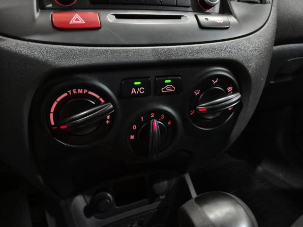 Kia Rio II Рестайлинг с пробегом 2010 года, цена 550 000 рублей, 160500 км, седан, Автокод Объявления