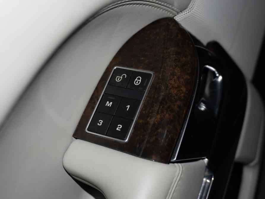 Land Rover Range Rover IV Санкт-Петербург  - изображение 20