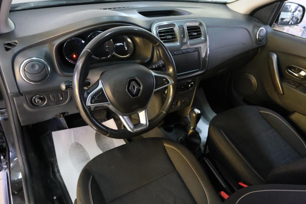 Renault Sandero II Рестайлинг Омск  - изображение 11