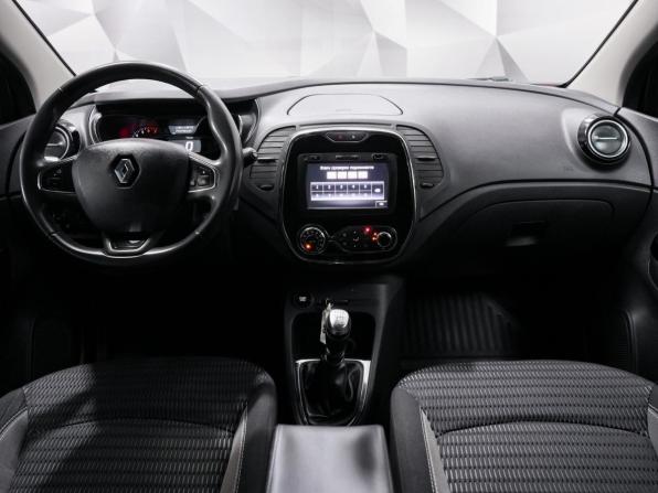 Renault Kaptur I с пробегом 2017 года, цена 1 575 000 рублей, 138611 км, внедорожник, Автокод Объявления