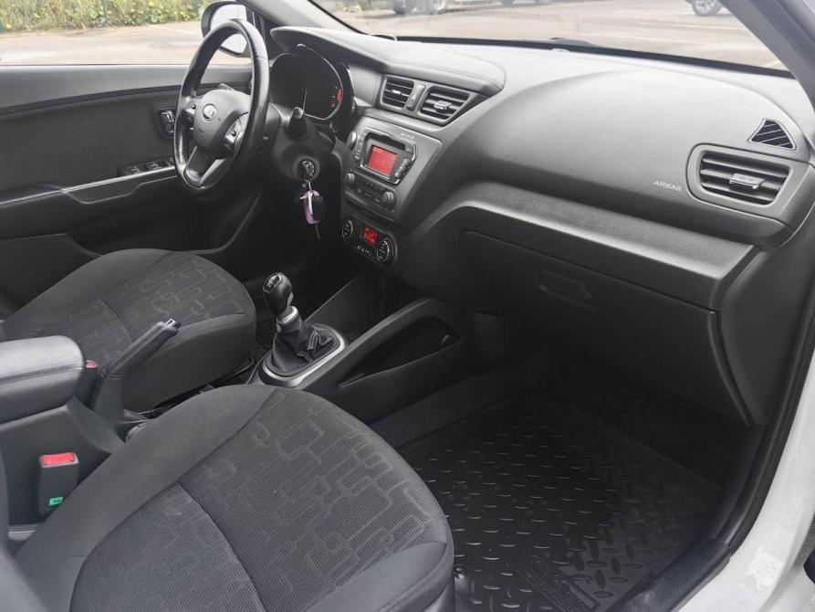 Kia Rio III Москва  - изображение 9