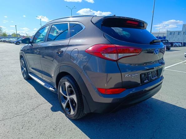 Hyundai Tucson III с пробегом 2016 года, цена 1 574 995 рублей, 269664 км, внедорожник, Автокод Объявления