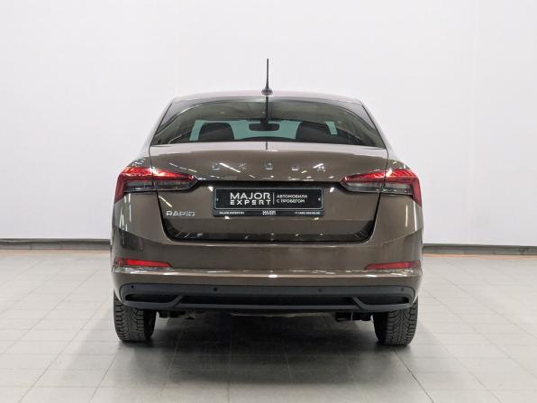 Skoda Rapid II с пробегом 2022 года, цена 1 570 000 рублей, 113621 км, лифтбек, Автокод Объявления
