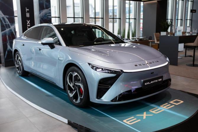 Новый Exeed Exlantix ES 2025 года, цена 6 170 000 рублей, седан, Автокод Объявления