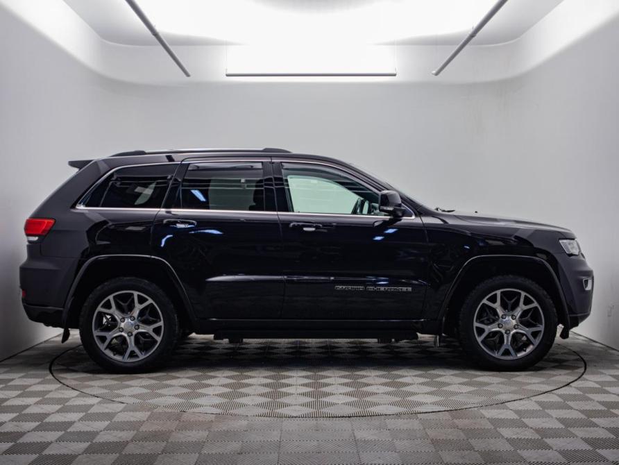 Jeep Grand Cherokee IV (WK2) Рестайлинг Москва  - изображение 6