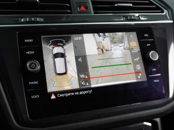 Volkswagen Tiguan II Рестайлинг с пробегом 2021 года, цена 3 922 000 рублей, 155029 км, внедорожник, Автокод Объявления