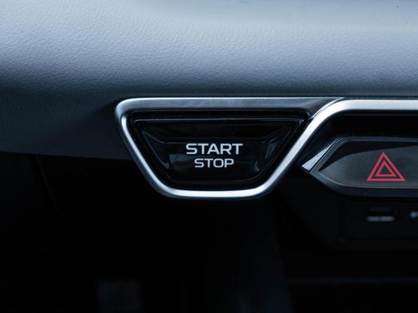 Geely Coolray I Рестайлинг с пробегом 2023 года, цена 2 095 000 рублей, 60390 км, внедорожник, Автокод Объявления