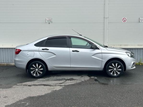 Lada (ВАЗ) Vesta I с пробегом 2017 года, цена 695 000 рублей, 109849 км, седан, Автокод Объявления