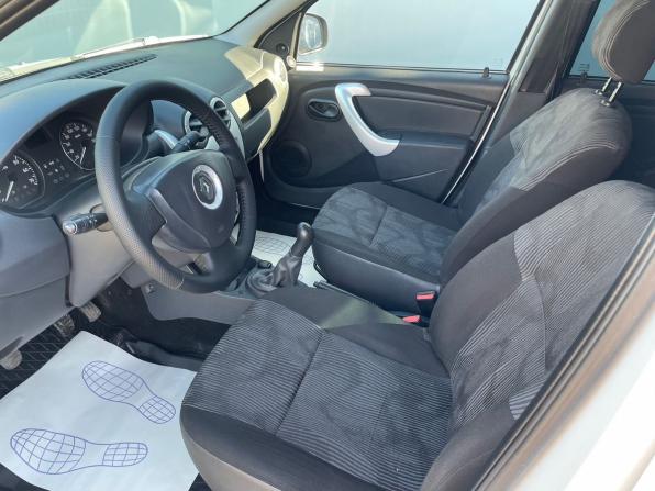 Renault Logan I Рестайлинг с пробегом 2014 года, цена 388 000 рублей, 264526 км, седан, Автокод Объявления