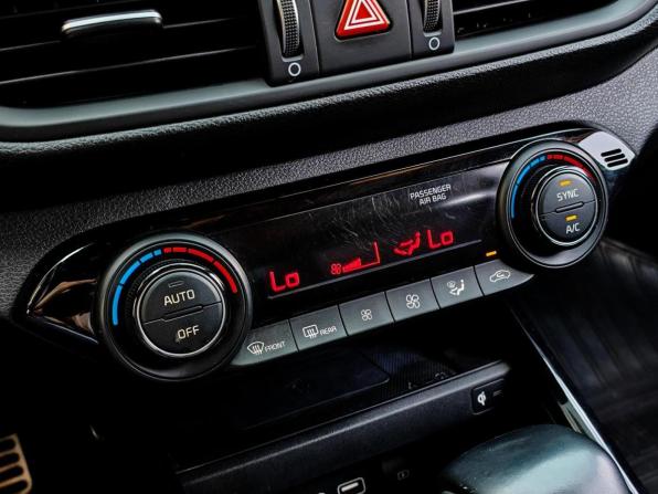 Kia Cerato IV с пробегом 2020 года, цена 2 320 000 рублей, 47250 км, седан, Автокод Объявления