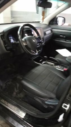 Mitsubishi Outlander III Рестайлинг 3 с пробегом 2018 года, цена 1 990 000 рублей, 100777 км, внедорожник, Автокод Объявления