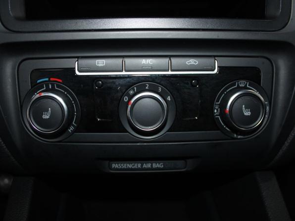 Volkswagen Jetta VI с пробегом 2012 года, цена 1 199 900 рублей, 103105 км, седан, Автокод Объявления