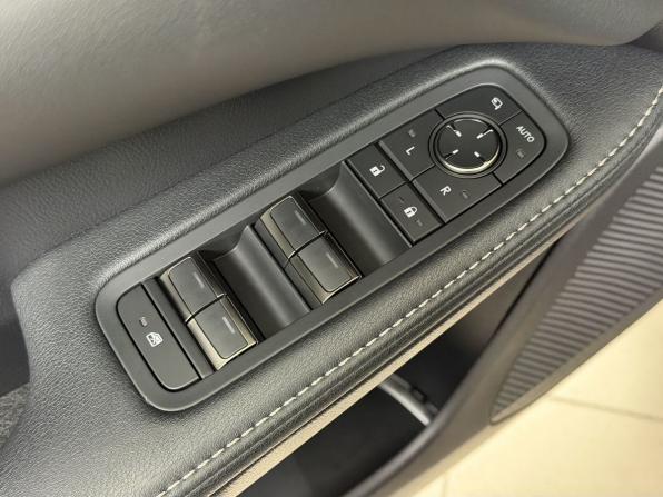 Lexus RX V с пробегом 2026 года, цена 8 500 000 рублей, 36 км, внедорожник, Автокод Объявления