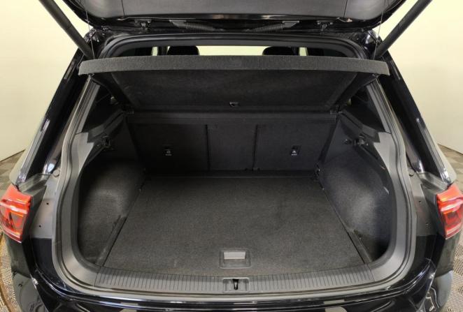 Volkswagen Tiguan II Рестайлинг с пробегом 2020 года, цена 4 229 000 рублей, 70414 км, внедорожник, Автокод Объявления
