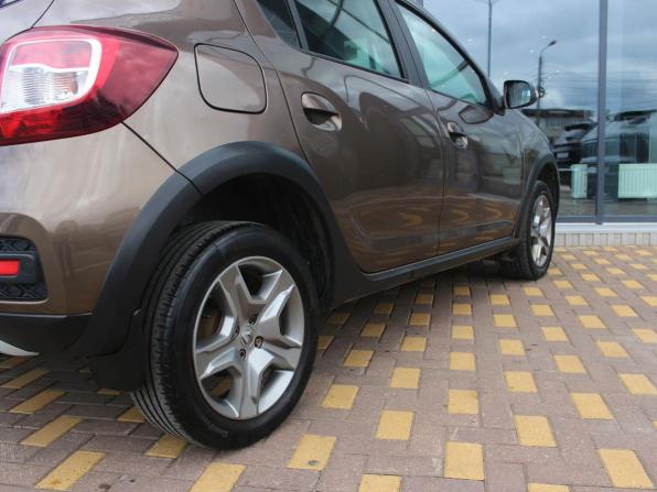 Renault Sandero II Рестайлинг с пробегом 2021 года, цена 1 150 000 рублей, 119610 км, хэтчбек, Автокод Объявления