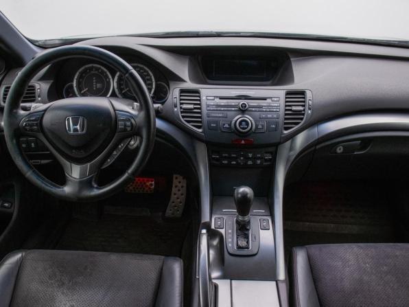 Honda Accord VIII Рестайлинг с пробегом 2011 года, цена 1 360 000 рублей, 255689 км, седан, Автокод Объявления