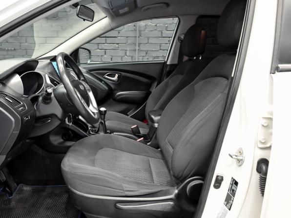 Hyundai ix35 I с пробегом 2013 года, цена 1 300 000 рублей, 205340 км, внедорожник, Автокод Объявления