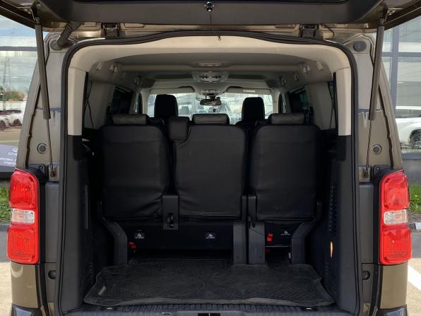 Peugeot Traveller I с пробегом 2019 года, цена 2 479 000 рублей, 132438 км, минивэн, Автокод Объявления