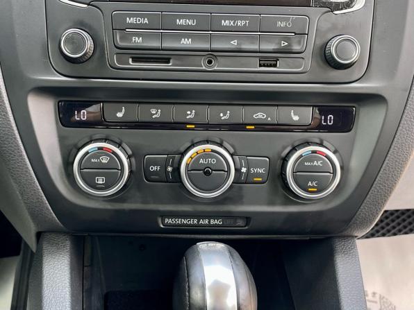 Volkswagen Jetta VI Рестайлинг с пробегом 2014 года, цена 970 000 рублей, 174483 км, седан, Автокод Объявления