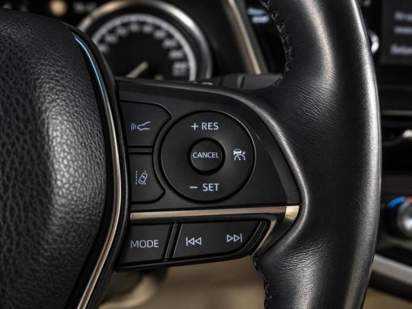 Toyota Camry VIII (XV70) Рестайлинг с пробегом 2021 года, цена 3 179 000 рублей, 92516 км, седан, Автокод Объявления
