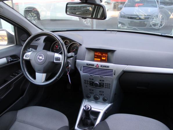 Opel Astra H Рестайлинг с пробегом 2012 года, цена 615 000 рублей, 169744 км, хэтчбек, Автокод Объявления