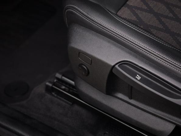 BMW X1 II (F48) Рестайлинг с пробегом 2020 года, цена 2 836 000 рублей, 89107 км, внедорожник, Автокод Объявления
