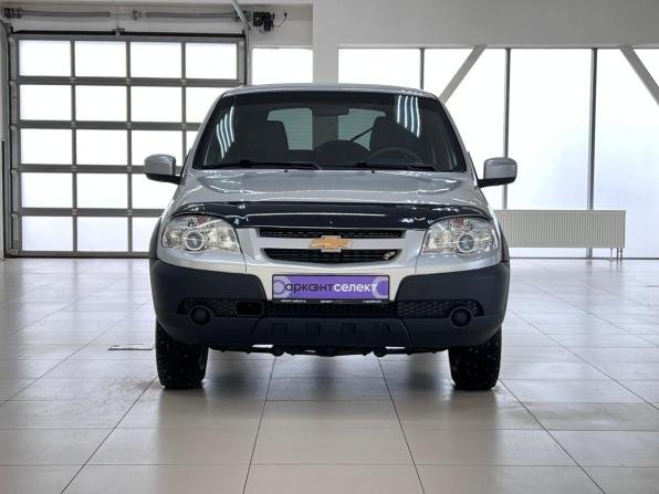 Chevrolet Niva I Рестайлинг с пробегом 2020 года, цена 825 000 рублей, 63445 км, внедорожник, Автокод Объявления