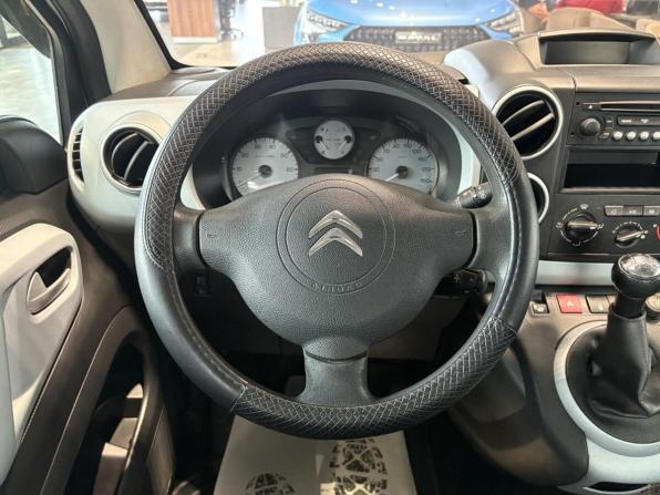 Citroen Berlingo II с пробегом 2012 года, цена 593 000 рублей, 219588 км, компактвэн, Автокод Объявления