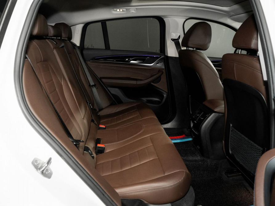 BMW X4 II (G02) Рестайлинг Иркутск  - изображение 7
