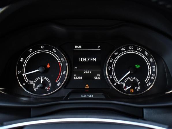 Skoda Rapid II с пробегом 2021 года, цена 1 750 000 рублей, 61288 км, лифтбек, Автокод Объявления