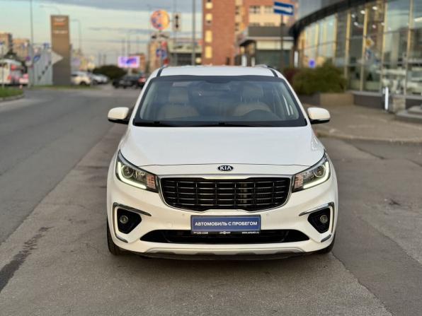 Kia Carnival III с пробегом 2020 года, цена 2 800 000 рублей, 136500 км, минивэн, Автокод Объявления