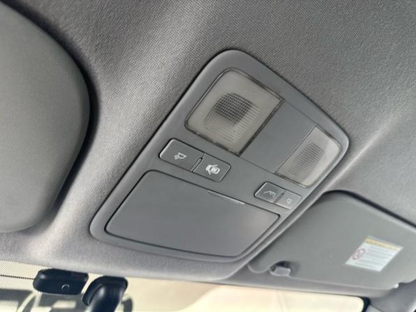 Hyundai H-1 II с пробегом 2012 года, цена 1 499 000 рублей, 223000 км, минивэн, Автокод Объявления