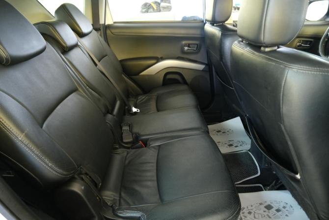 Mitsubishi Outlander II Рестайлинг с пробегом 2012 года, цена 1 559 000 рублей, 259731 км, внедорожник, Автокод Объявления