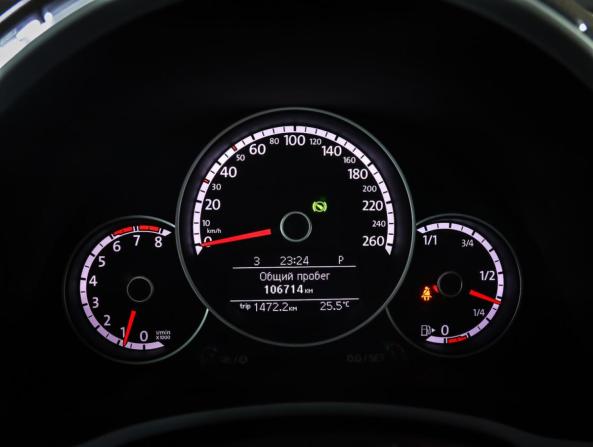 Volkswagen Beetle II (A5) с пробегом 2014 года, цена 1 980 000 рублей, 106713 км, хэтчбек, Автокод Объявления