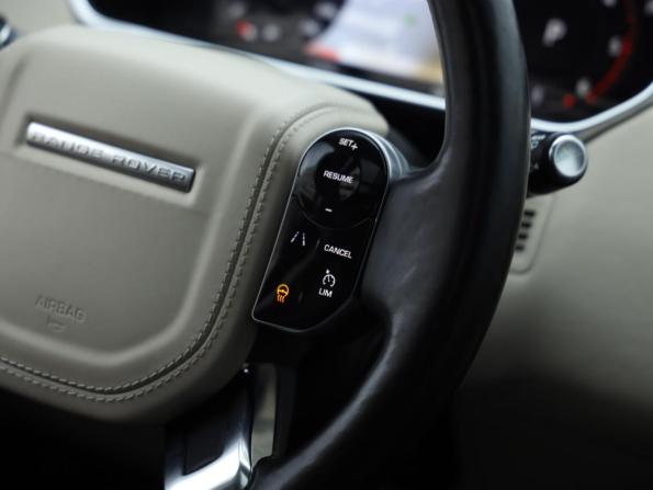 Land Rover Range Rover IV Рестайлинг с пробегом 2018 года, цена 4 599 000 рублей, 229799 км, внедорожник, Автокод Объявления