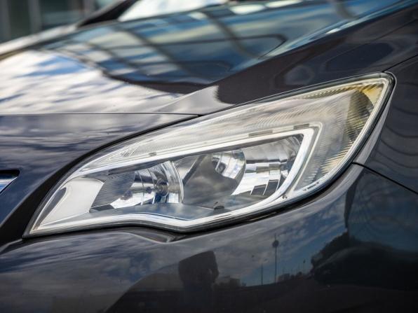 Opel Astra J с пробегом 2011 года, цена 815 000 рублей, 209537 км, хэтчбек, Автокод Объявления