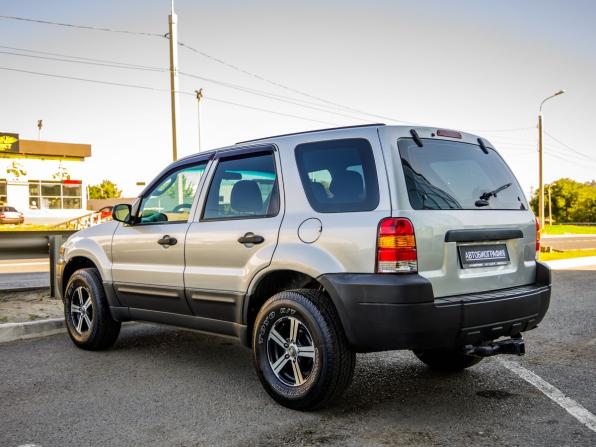 Ford Escape I Рестайлинг с пробегом 2004 года, цена 568 000 рублей, 125192 км, внедорожник, Автокод Объявления