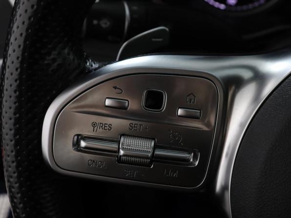Mercedes-Benz C-Класс IV (W205) Рестайлинг с пробегом 2020 года, цена 3 049 000 рублей, 101351 км, седан, Автокод Объявления